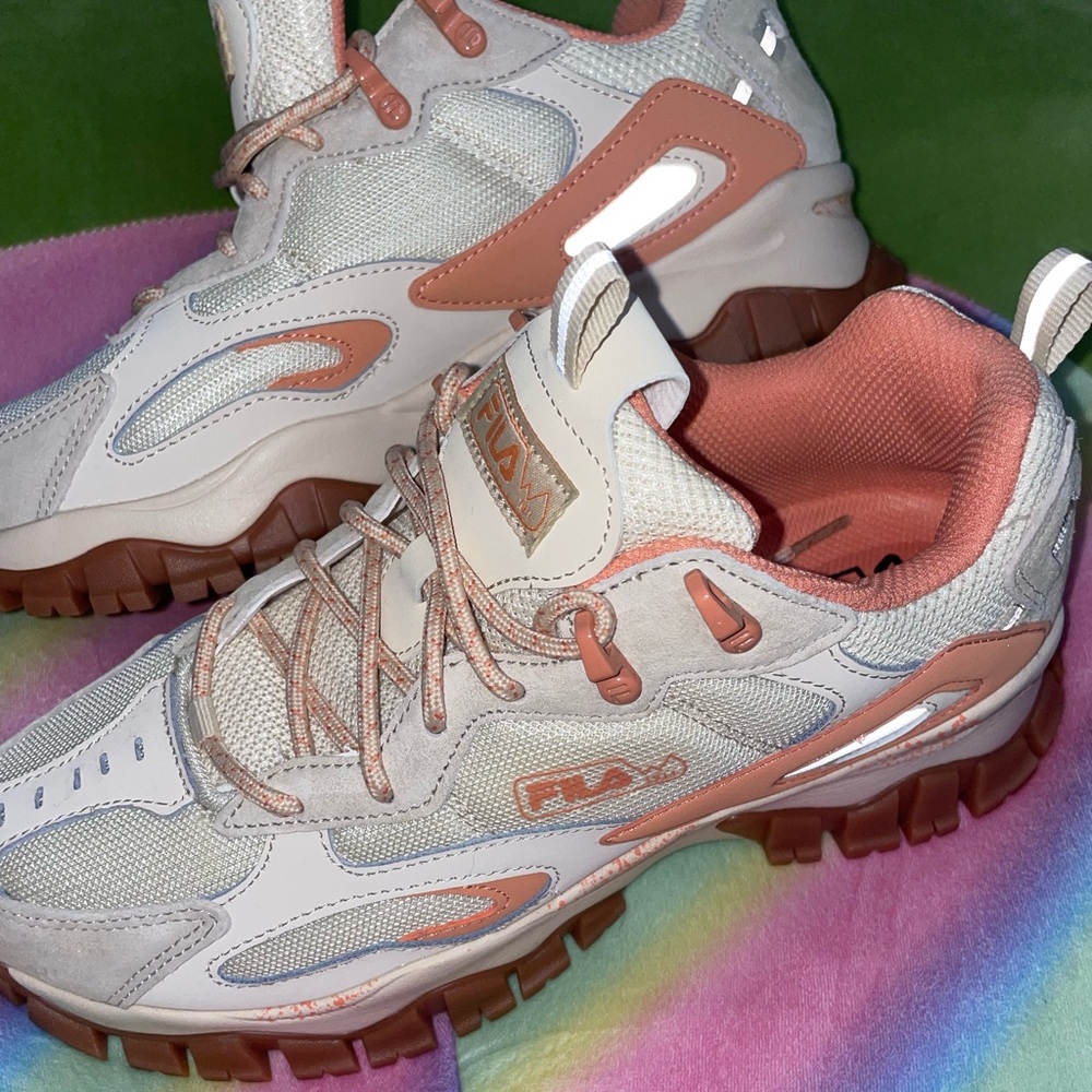 Reflective Fila’s - Picture 2 of 6